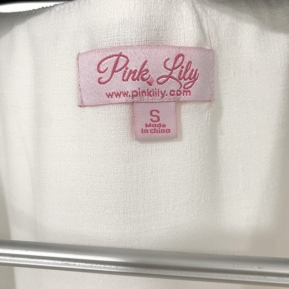 Pink Lily Ruffle Wrap Romper - Picture 4 of 6